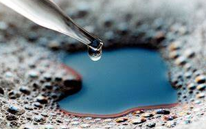 發(fā)酵罐里的 “泡沫難題”？消泡劑來當 “清道夫”，酶制劑與抗生素生產(chǎn)更順暢